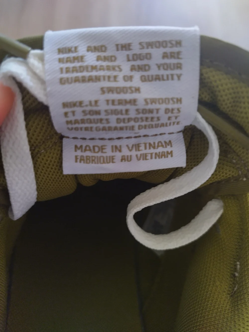 Nike Men’s White and Olive Green Low-Top Sneakers
